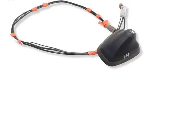Nissan Leaf II (ZE1) Radio antenna 282B34NR0A
