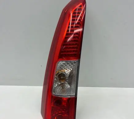 Volvo V70 Rear/tail lights 160985