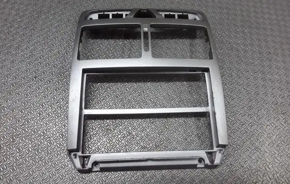 Peugeot 307 Radio/GPS head unit trim M33906