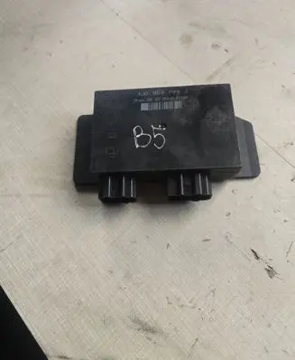 Volkswagen PASSAT B5 Comfort/convenience module 1J0959799J 5DK00795400