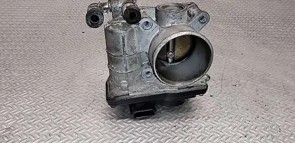 Nissan Note (E11) Throttle valve RME5011