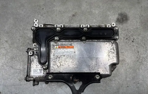 Lexus CT 200H Voltage converter inverter G920076040