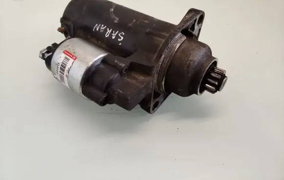 Volkswagen Sharan Starter motor 02A911023R