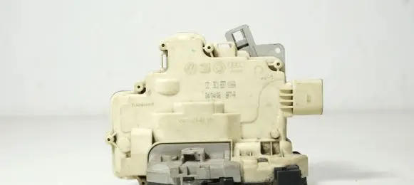 Audi Q7 4L Front door lock 3C1837016A