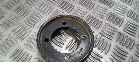 Ford Focus Water pump pulley 98ff8509ba