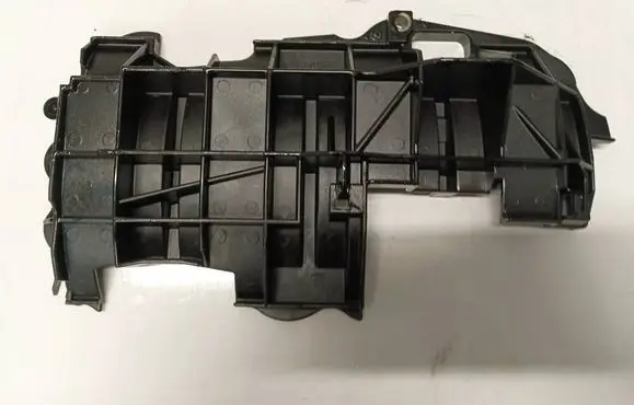 Suzuki Grand Vitara II Other exterior part 8200394655