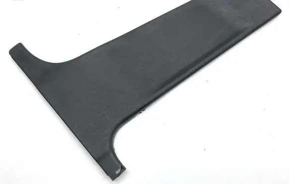 Mercedes-Benz C W204 (B) pillar trim (bottom) A2046900425