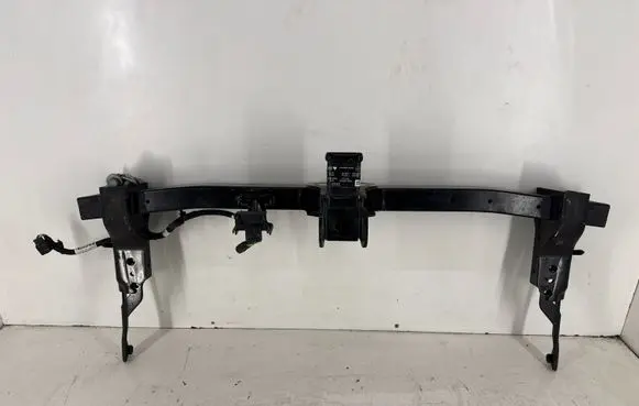 Ford Bronco Rear bumper cross member M1PZ19D520B M1PZ19D520A M1PA19D534AA