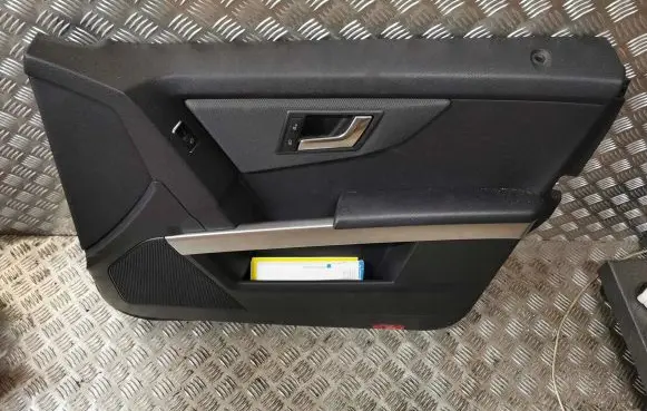 Mercedes-Benz GLK (X204) Front door card panel trim 0001207617 A2047200228 A2047200848