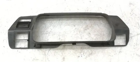 Volkswagen Polo II 86C 2F Dashboard trim 867867243B 867867243C