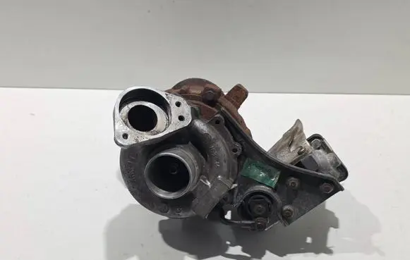BMW 7 E65 E66 Turbo 755862 712120