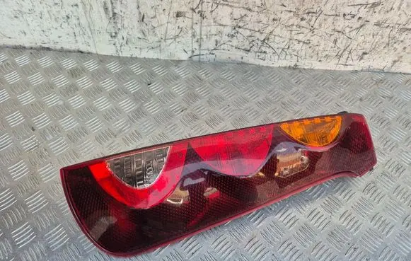 Nissan Note (E11) Rear/tail lights 22016752