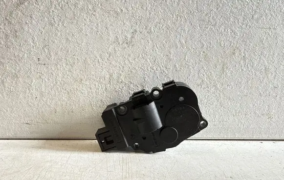 BMW X6 F16 Air flap motor/actuator 412650750