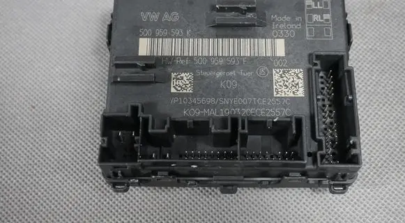 Audi Q2 - Door control unit/module 5Q0959593F