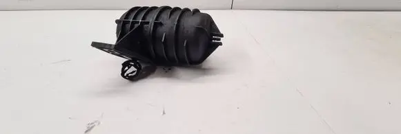 BMW 5 E39 Vacuum air tank 11652247620