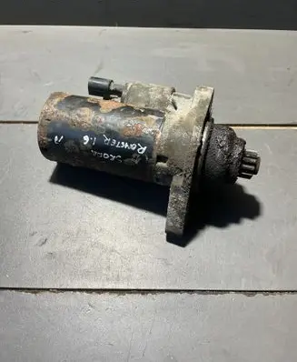 Skoda Roomster (5J) Starter motor 