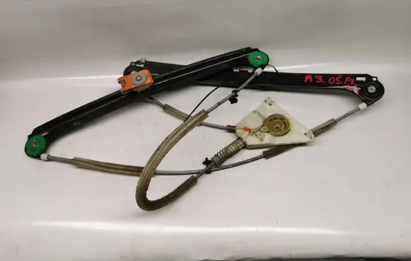 Audi A3 S3 A3 Sportback 8P Front door window regulator with motor 608860