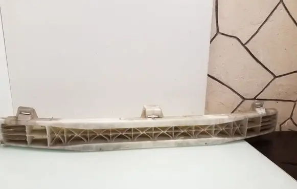 Mazda MPV Front bumper cross member 