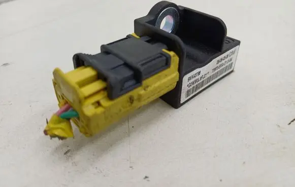 Honda CR-V Airbag deployment crash/impact sensor 77970SWAE113M4