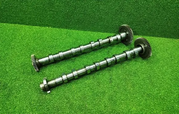 Renault Master III Camshaft 130246645R 130257408R