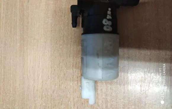 Opel Vivaro Windscreen/windshield washer pump
