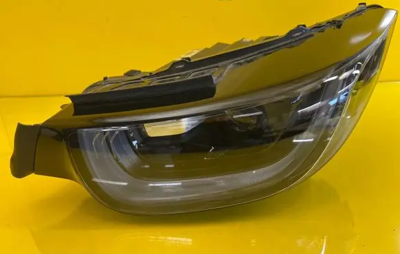 BMW i3 Headlight/headlamp 7472185-02