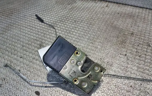 Peugeot Expert Front door lock