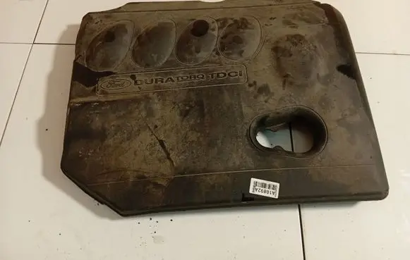 Ford Mondeo MK IV Engine cover (trim)