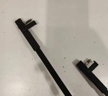 Citroen C5 Front wiper blade arm 071956