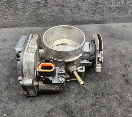 Audi A6 S6 C5 4B Throttle valve 078133063AL 078133063AH