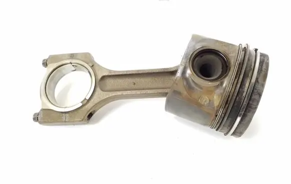 BMW X3 E83 Piston 