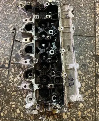 Renault Megane III Engine head 110428257