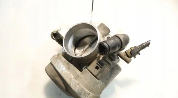 Opel Astra H Throttle body valve 