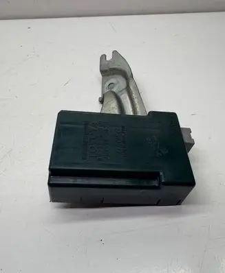 Lexus IS 220D-250-350 Door control unit/module 8974053060 2513003520