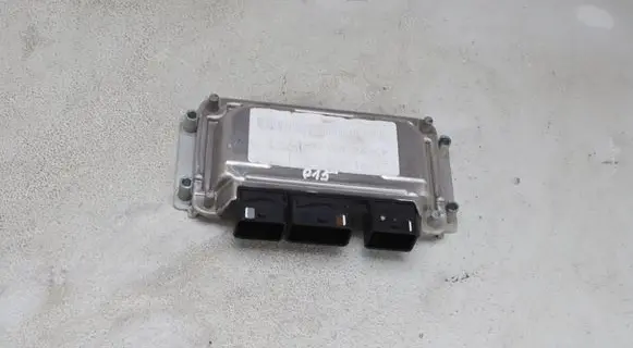 Citroen C4 I Engine control unit/module 9664389280 0261201995 9661506580