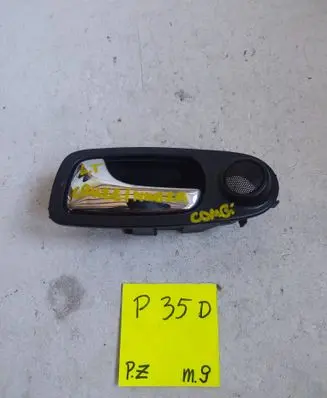 Chevrolet Cruze Rear door interior handle 824239