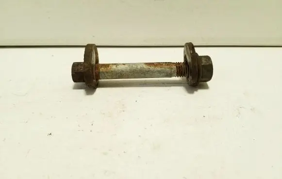 Volvo XC40 Rear suspension camber bolt 