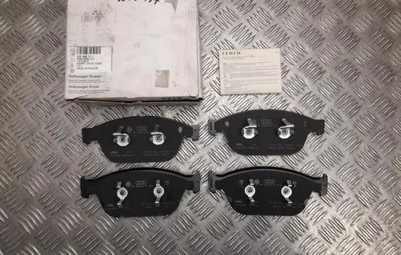 Audi Q5 SQ5 Brake pads (rear) 4H0698151L