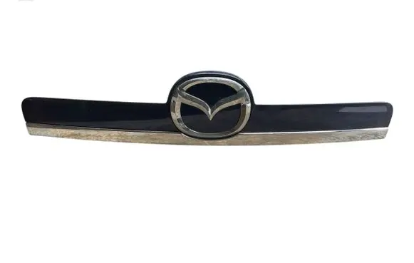 Mazda CX-7 Tailgate trim EH6650811