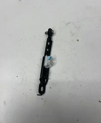 Hyundai Tucson TL Seat belt height adjuster 88890D7000 D7ASA210331H23066