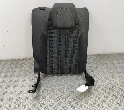 Peugeot 2008 II Rear seat 9823316680