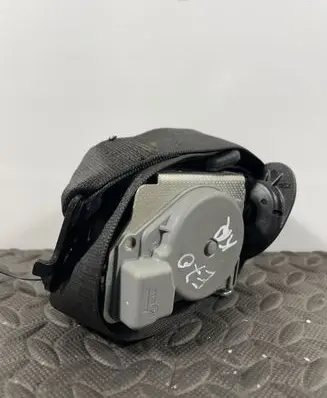 BMW X5 E70 Front seatbelt 305537499001 076553