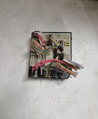 Renault Laguna III Fuse module 284B66052R