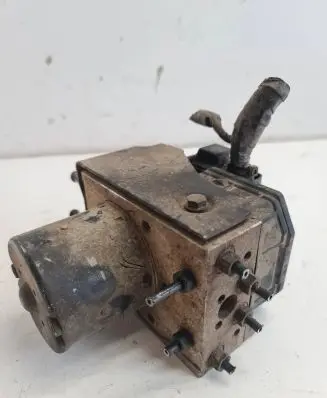 Skoda Fabia Mk1 (6Y) ABS Pump 6Q0907379H 21724 0265900009