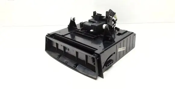 Mercedes-Benz E W211 Dashboard storage box/compartment A2116800552