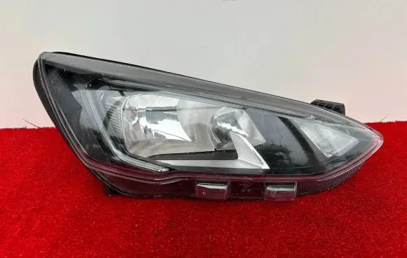 Ford Focus Headlight/headlamp MX7B-13E014-CC