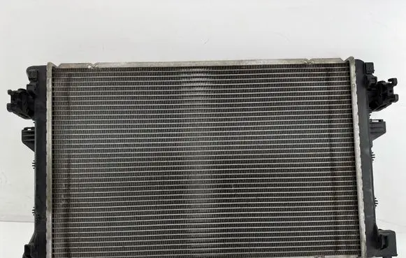Coolant radiator