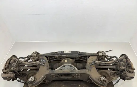 Mercedes-Benz E W212 Rear axle beam with reductor A2073500314 A2213503510 A2213505202