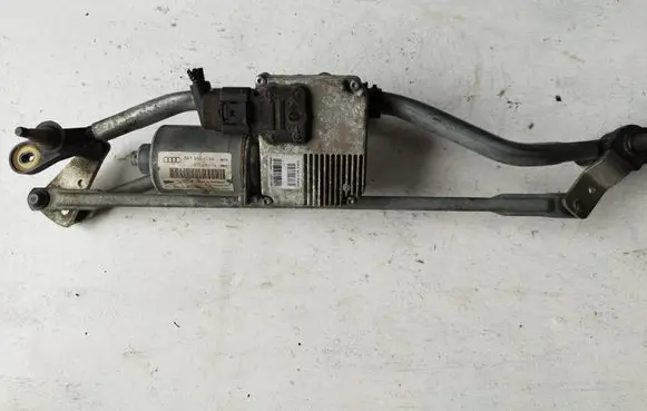 Audi A4 S4 B8 8K Front wiper linkage and motor 8K1955119A 8T1955119 405135