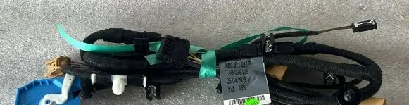 Audi A4 S4 B9 Front door wiring loom 8W0971035R